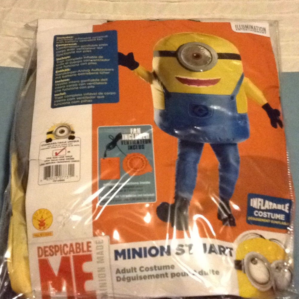 Minion costume worn once